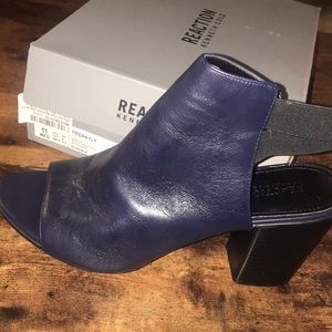 Kenneth Cole navy leather bootie